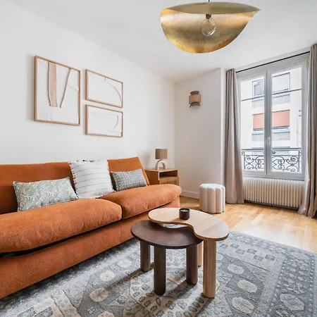 Brand New Luxury Flat In Parc Monceau - Batignolles * Parigi