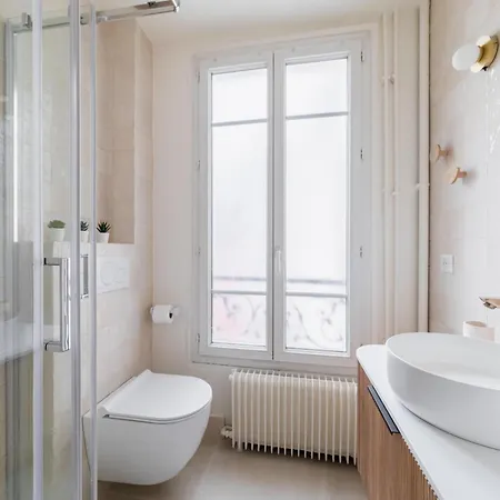 Appartamento Brand New Luxury Flat In Parc Monceau - Batignolles Parigi